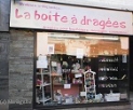 LA BO�TE � DRAG�ES