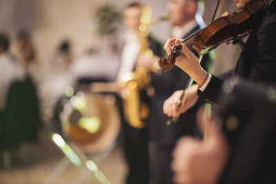 La musique de votre mariage : comment créer une bande-son qui vous ressemble