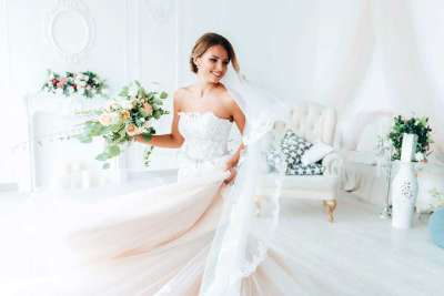 Et si vous louiez votre robe de mariée ? Une solution tendance et économique