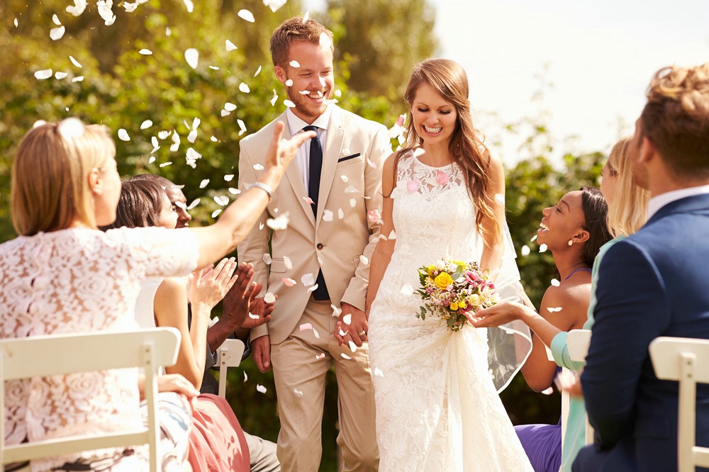Les 5 erreurs à ne pas commettre lorsque vous êtes invités à un mariage