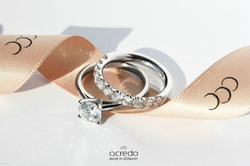ACREDO BY LOVERINGS