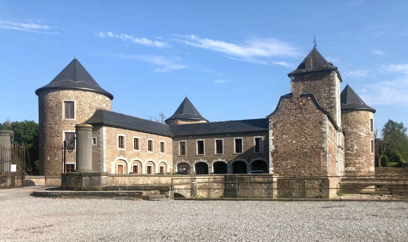 Château de Neuville en Condroz